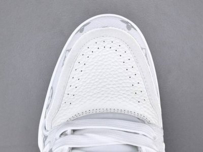 渠道优势 ！ 专柜版 驴牌 Lv Trainer 情侣限定系列 休闲 低帮 时尚板鞋 尺码 35 36 37 38 39 40 41 42 43 44 45 4
