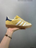 ad Gazelle Indoor Trainers 羚羊内训系列低帮复古百搭休闲运动德训风板鞋 Ji3523 90年代经典的复刻版 自60年代以足球训练鞋面世