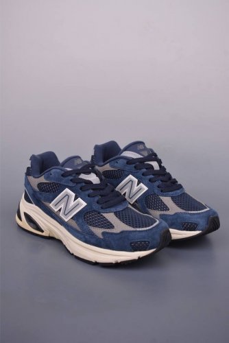 nb New Balance 2010系列 纯原版本 新百伦经典复古休闲运动板鞋 以Encap中底配以升级版 N-Ergy缓震物料 鞋面则采用特色的柔软麂皮搭以