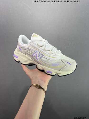 公司级新百伦New Balance 系列低帮复古老爹风休闲运动跑步鞋 New Balance 在不同配色上其鞋面材质呈现不同感觉，无论是运动风抑或是高级质感，都