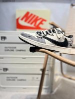 公司级头层皮斯图西 X 乔丹Air Jordan 1 Low Aj1低帮系列篮球鞋 官方同步配色 原装级产物 #拒绝公底 立体鞋型 细节完美 高清洁度Sj008