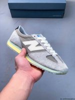 公司级！New Balance Nb 471系列新款复古时尚 透气生活休闲鞋 New Balance 471鞋款以经典的320鞋款为灵感，采用纤细鞋楦设计，打造