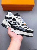 路易威登 Louis Vuitton Lv路易威登板鞋 乘风破浪的姐姐争先种草款,舒适透明底和百搭性霸屏整个时尚娱乐圈，正品1:1套楦复刻，细节调整完美主义！鞋