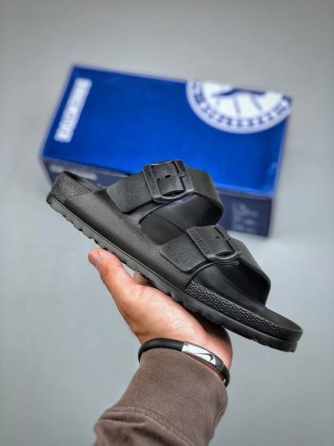 博肯Birkenstock Zurich系列 双扣时尚凉拖 勃肯半拖凉鞋系列 尺码：36-46