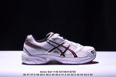 Asics Gel-1130 亚瑟士新款运动跑步鞋 Asics Gel-1130可以称得上是复古美学的入门代表作，它所呈现的是千禧年后期的时代变迁风格。 整双鞋