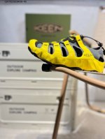 Keen凉鞋 人气户外休闲鞋品牌-科恩Keen Uneek Flat-M 平底编织弹力穿搭溯溪涉水鞋1026686 Qx7022929#36-45