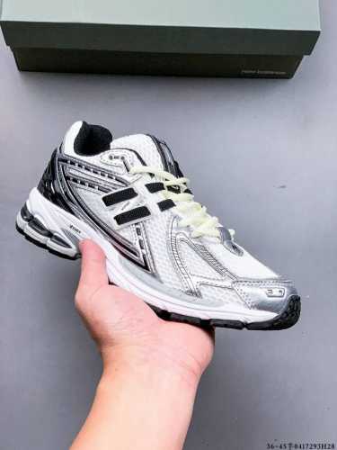 集图 New Balance M1906Ri Nb宝藏老爹鞋款，复古元素叠加，质感超级棒，楦版型材料细节做工精细，货如实拍图 作为Nb最经典的档案鞋型之一，与