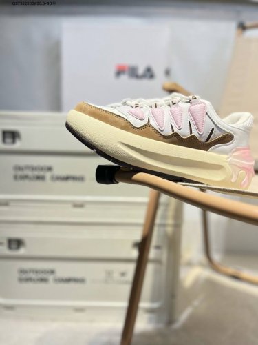 Fila Fusion 斐乐 潮牌低帮运动休闲鞋 Filafusion主要以时尚运动文化 跨界联名为主 结合当下广受欢迎的滑板街篮 棒球、骑行等时尚运动 运用拼
