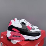 Nik..E Air Max 90 原单版新款运动汽垫减震儿童休闲鞋 Size：28-35码 新工艺 经典手球鞋 优质面料拼接，质感满满 橡胶耐磨防滑大底，脚感