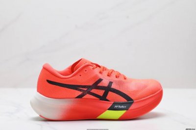 公司级Asics亚瑟士新款Metaspeed Sky跑步运动竞速跑鞋 轻量舒适透气材质,升级全新缓震中底部位科技材质 货号:1013A123-600 尺码:36