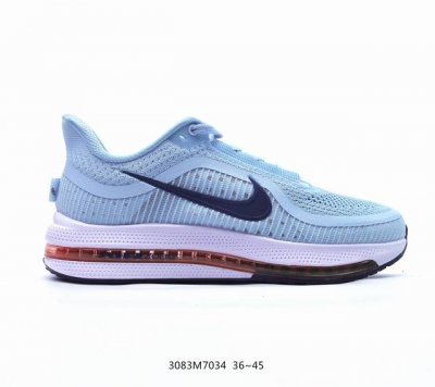耐克 Nike Air Max Ap 气垫运动老爹鞋 采用时尚运动的设计，让你在一流的舒适感中连接过去和现在。传统细节的闪光向 Air Max 97 致敬，而流