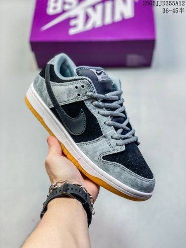真标带半码 耐克Nike Sb Dunk Low Sb 系列扣篮系列复古低帮休闲运动滑板板鞋。采用脚感柔软舒适Zoomair气垫，有效吸 收滑板等极限运动在落地