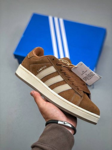 Adidas Originals Campus 00S 学院系列面包风经典复古低帮百搭休闲运动板鞋 Jr8164 尺码：36-45 半