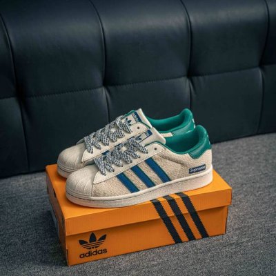 核心私 阿迪达斯Adidas三叶草 Originals Superstar贝壳头系列低帮经典百搭休闲运动板鞋 货号 Hs3071 尺码 36 36.5 37.5