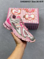 公司级New Balance M1906系列复古单品宝藏老爹鞋款 公司级版本复古元素叠加 质感超级棒 楦版型材料细节做工精细 作为Nb最经典的档案鞋型之一 与
