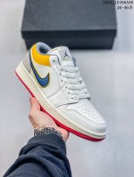 真标带半码 Air Jordan 1 Low Prm 乔丹1代低帮板鞋 牛皮材质 真标 36 36.5 37.5 38 38.5 39 41 42 42.5 4