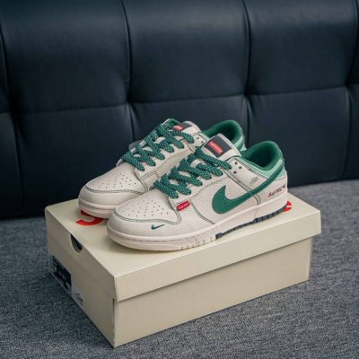 核心私 Nike Dunk 全套原楦原模倾力打造完美版型 独家原厂航空铝磨具打磨大底 鞋头坡度极致还原 无解鞋型 原盒原配 圈内天花板工艺 原厂冲刀 超高清洁度
