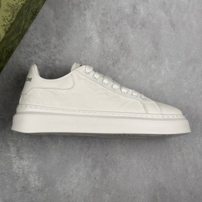 本地 核心私 Gucci 2025 古驰百搭休闲运动板鞋 明星同款 小红书爆款 精选头层小牛皮 鞋面走线工整 清晰质感 高端时尚 简约大气 防滑舒适 鞋底采用固