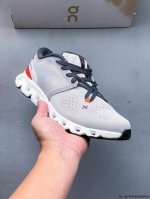 200 On昂跑全新一代综合体能训练运动鞋男女缓震回弹跑步鞋Cloud X 4 融入创新设计的Cloud X4综合训练鞋专注于多种训练场景、健身房运动以及高强度