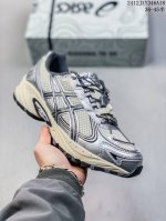 简介：真标asics亚瑟士 Gel-Kahana Tr V4户外机能复古减震耐磨低帮透气运动鞋 货号:1203A497-200 尺码:36-45半 编码：12J