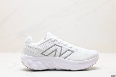 公司级new Balance 新百伦fuelcell 简约 织物 网布防滑耐磨透气轻便 低帮 马拉松跑步鞋 货号:M1080Dln 尺码:36-45 Id:Jk