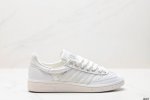 公司级Adidas Handball Spezial 官方正确版本 阿迪达斯经典款 复古休闲板鞋 全鞋采用反毛皮制作 牛筋耐磨大底 承载青春情怀的板鞋 经典三条