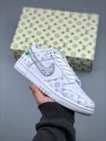 今日福利特价270 Nike Sb Dunk Low Lv联名 纯原大厂出品 极力推荐原装头层材料 独家版型蒸餾加工帶來的是更好的视觉和脚感体验大厂纯原品质出货