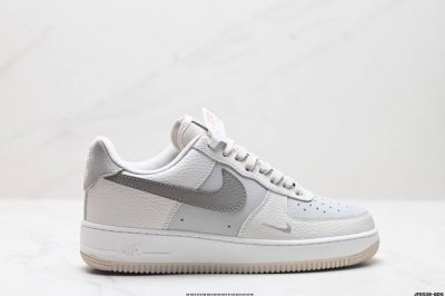 公司级nike Air Force 1‘07 原楦头原纸板 打造纯正低帮空军版型 专注外贸渠道 全掌内置蜂窝气垫 原盒配件 原厂中底钢印、拉帮完美 货号:Fb8