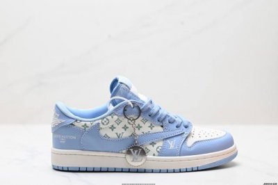 公司级Aj1倒勾Travis Scott X Air Jordan 1 ” Reverse Mocha “ Aj1乔1 Ts 闪电 联名倒钩 低帮文化篮球鞋 货