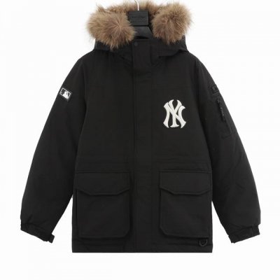 590年后可退换 Mlb官方男女情侣中长款鹅绒保暖羽绒服防风大毛领 高颜值宽松版型适合所有人穿搭一点不臃肿超大口袋设计很走心工装风上身真的超好看啊！ 冬季保暖利
