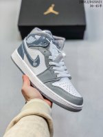 140 真标耐克Nike Air Jordan 1 Mid”Green Yellow“Aj1乔丹一代中帮经典复古文化休闲运动篮球鞋 货号: 尺码:36 36.5