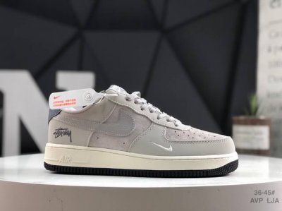 300 公司级带半码Nike Air Force 1 '07 Low 空军一号 低帮 运动鞋 休闲鞋 折边针车 工艺难度大 原楦头原纸板 原装鞋盒 定制五金配件