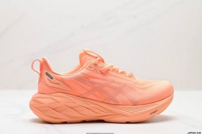 公司级Asics Novablast 4 轻量跑鞋 低帮轻量透气缓震休闲运动跑步鞋 货号:1012B510-401 尺码:36 37 37.5 38 39 39