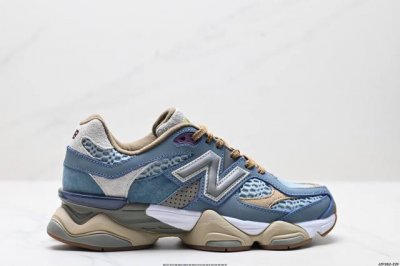 公司级New Balance 公司级版本 Nb9060 联名款 复古休闲运动慢跑鞋 鞋款灵感源自设计师本人对夏日的怀日回忆。鞋面大身由空间双格及磨砂鞋面拼接而生