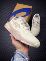 b 公司级Asics亚瑟士Gel-Resolution 10 男女子稳定R9 R10专业网球鞋 外观设计上，R10一改之前R8、R9的“扁长细”风格，变得更高更