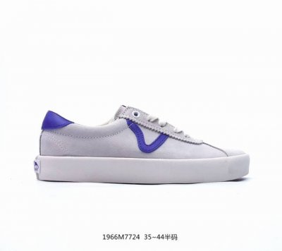 Vans 万斯 采用正确原装铝楦数据开发鸟嘴楦型版本范斯vans Sk8-Low Reissue S改良低帮帆布休闲运动硫化滑板鞋。 码数：35 36 36.5