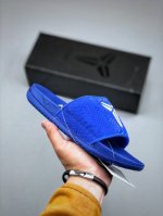 nike Kobe Offcourt Slide Hyper Royal 科比道奇专属配色休闲拖鞋 货号：If2870-400 尺码：38.5 40 41 42