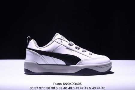 真标puma年度王炸单品 Puma彪马park Lifestyle Og 低帮 蕾哈娜联名面包鞋男女同款复古休闲 板鞋 货号:397262-01 Size:36 - 点击图像关闭