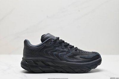 公司级小红书推荐hoka One One 全新配色 这个品牌来自于新西兰的毛利语，Hoka表示大地，One One表示飞越，连起来就是飞越地平线，One One