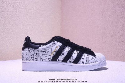 adidas Gazelle Indoor W定制贝壳头Gucci 三叶草休闲防滑耐磨低帮板鞋鞋头出色设计 塑就出众贴合感稳固的后跟贴合足部曲线设计软弹舒适 不
