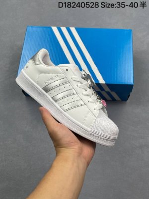 阿迪达斯Ad Originals Superstar 经典贝壳头休闲板鞋 纯白 B27136 纯原鞋楦 立体Logo 国内最高工艺 原装超软一体蓝底 头层抗裂牛