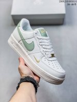 公司带半码带级耐克Nike Air Force 1 07 空军一号低帮百搭休闲运动板鞋 柔软 弹性十足的缓震性能和出色的中底设计 横跨复古与现代的外结合 造就出