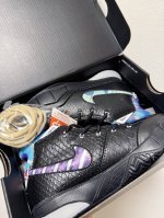 新色出 耐克Zoom科比1高帮复古篮球鞋 公司级首发带来更佳的包裹感受缓震材料中底 打造出众回弹体验带来非凡缓震效果 经典外底铸就强劲抓地力 尺码: 28-35