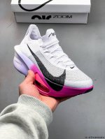 230 公司级！Nike Air Zoom Alphafly Next% 3 阿尔法 马拉松 3.0减震马拉松跑步鞋 首次通过一体式鞋底 替代了后跟和前足分离的