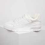 色trainer 特价 版本 全码现货库存 完美性价比品质 已售半年 深得广大客户们一致好评 为了更好的回馈和服务好大哥老板们的需求此加配12个新配色 广东原装