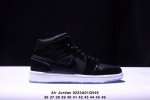 乔丹Air Jordan 1 Low Aj1 乔1官方同步配色高帮复古文化休闲板鞋 553558 145 码数：36 37 38 39 40 41 42 43