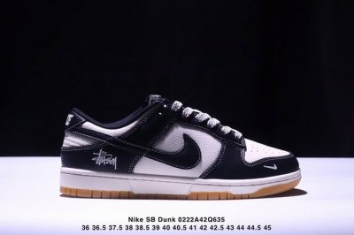 310 Nike Sb Dunk Low“ Supreme联名——灰勾双小勾” 周年高端定制 低帮休闲板鞋 定制鞋盒 大厂纯原品质出货 超高清洁度 皮料切割干净