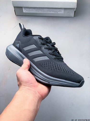 集图 阿迪达斯 Adidas Supernova 马拉松专业赛事休闲运动跑步鞋 编织网布极强透气性 鞋面底部是一圈点胶 提升包裹感 掌跟差有10Mm 后跟有个弧