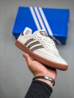 Adidas Originals Samba Og 桑巴舞系列绅士德训足球风百搭低帮休闲运动板鞋“白铜银生胶底”Ig1964 尺码：36-45 半
