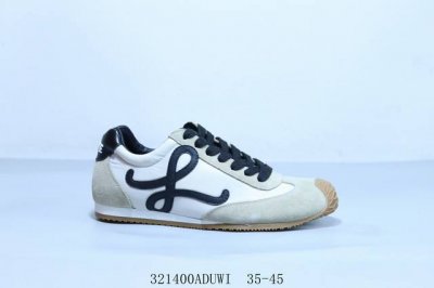 310 Loewe 罗意威 Ballet Runner 2.0 小牛皮 圆头系带低帮华夫系列 生活休闲运功跑鞋 货号 Llbr282X02-4868 32140
